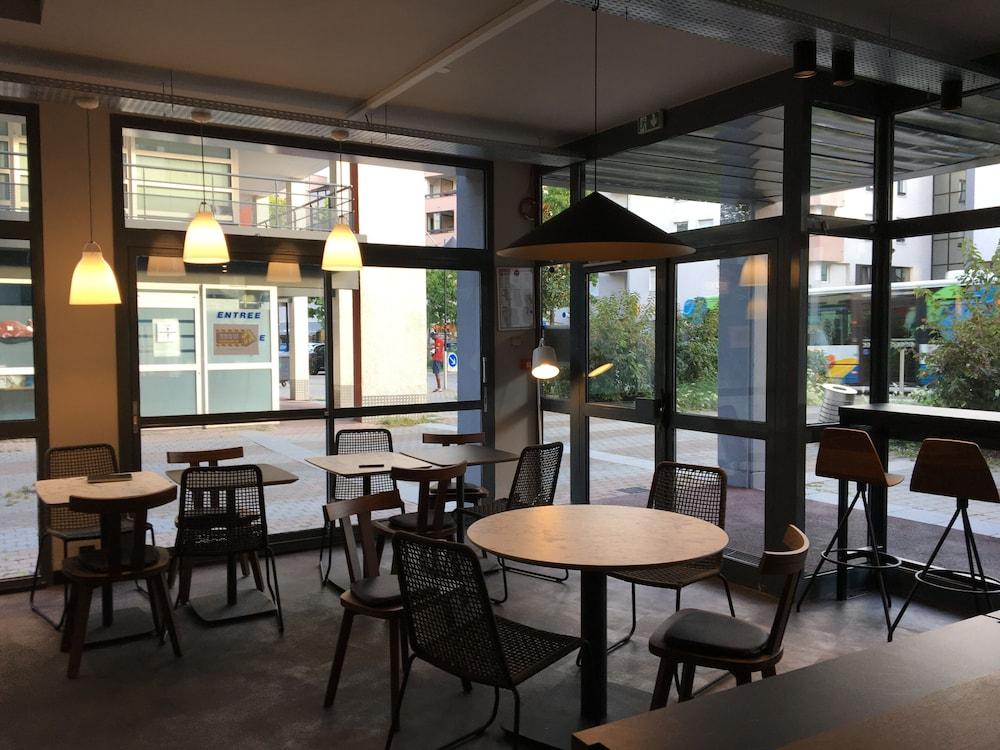 Ibis Annecy - Cran-Gevrier Hotel Exterior photo